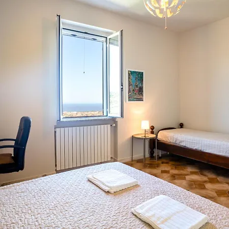 Borgo Pasqui Diano Castello