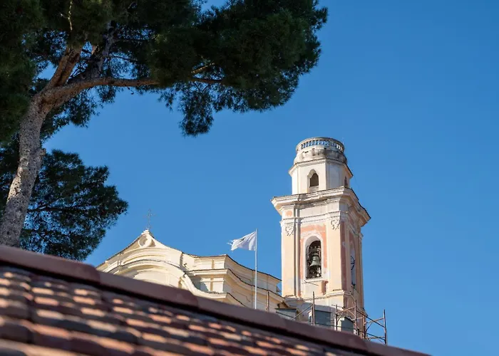 Borgo Pasqui Diano Castello